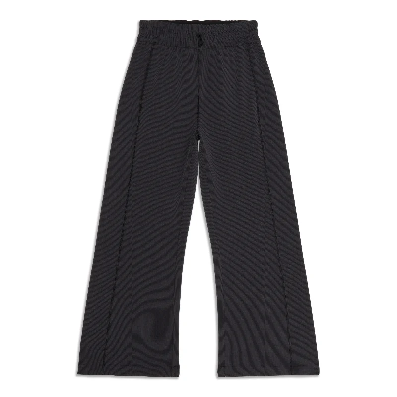 Custom-Designed Pants for Personalized Style-Ribbed Softstreme Mid-Rise Wide-Leg Cropped Pant - Resale